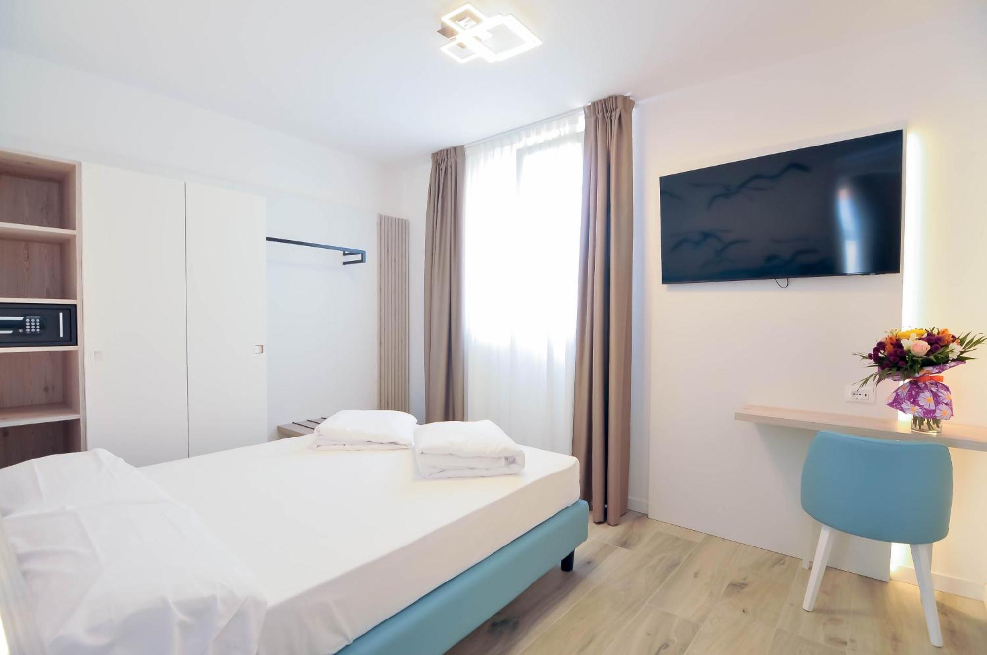 Marina Suites & Apartments 4 Stelle S Caorle Eksteriør bilde