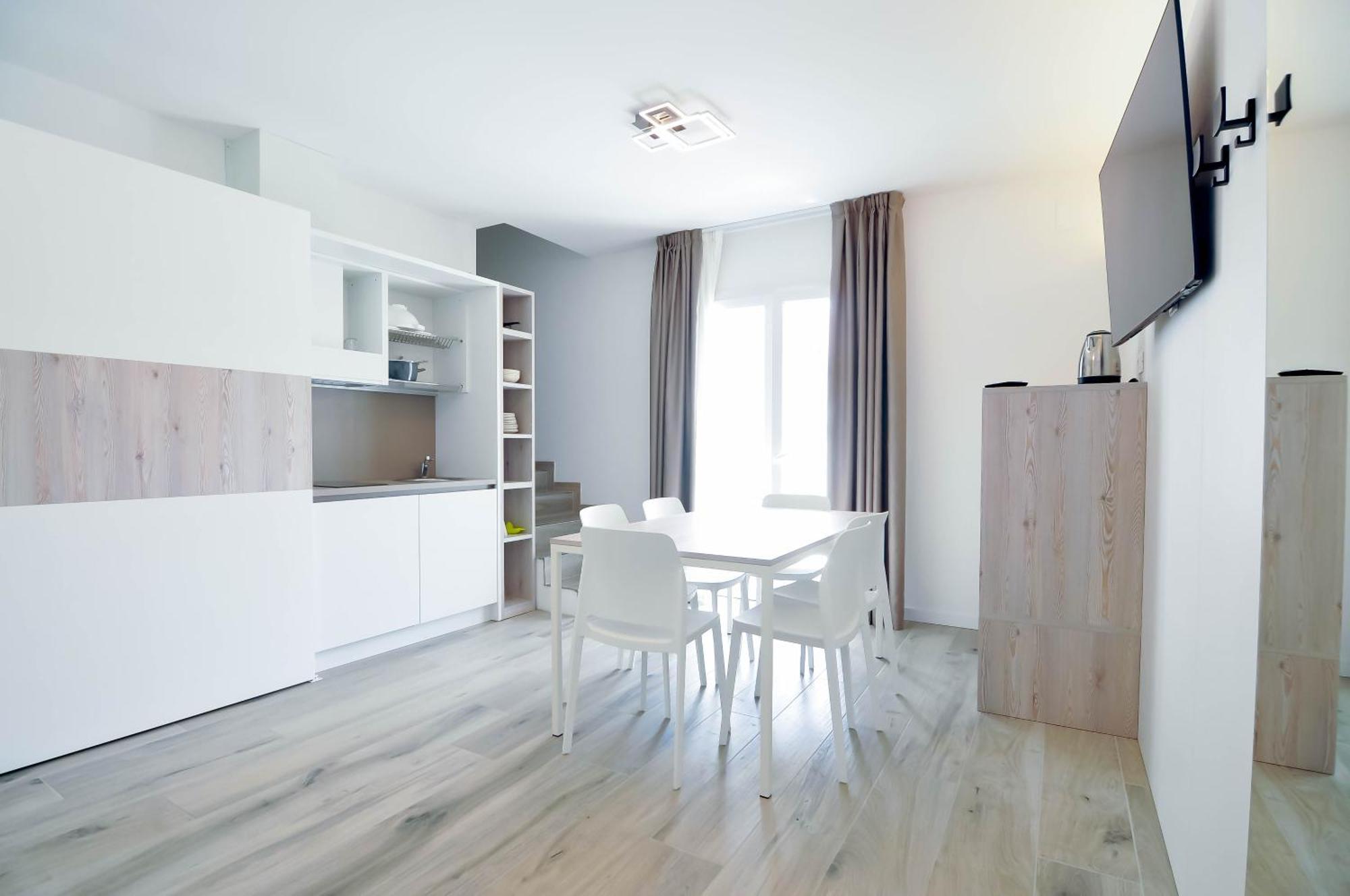 Marina Suites & Apartments 4 Stelle S Caorle Eksteriør bilde